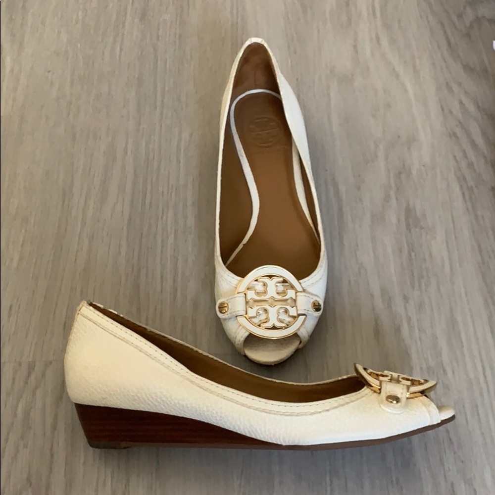 Tory Burch Leather Wedge White Open-Toe 7M